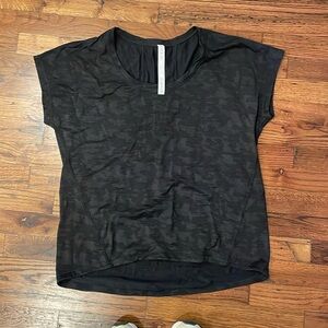 Lululemon Camo Top